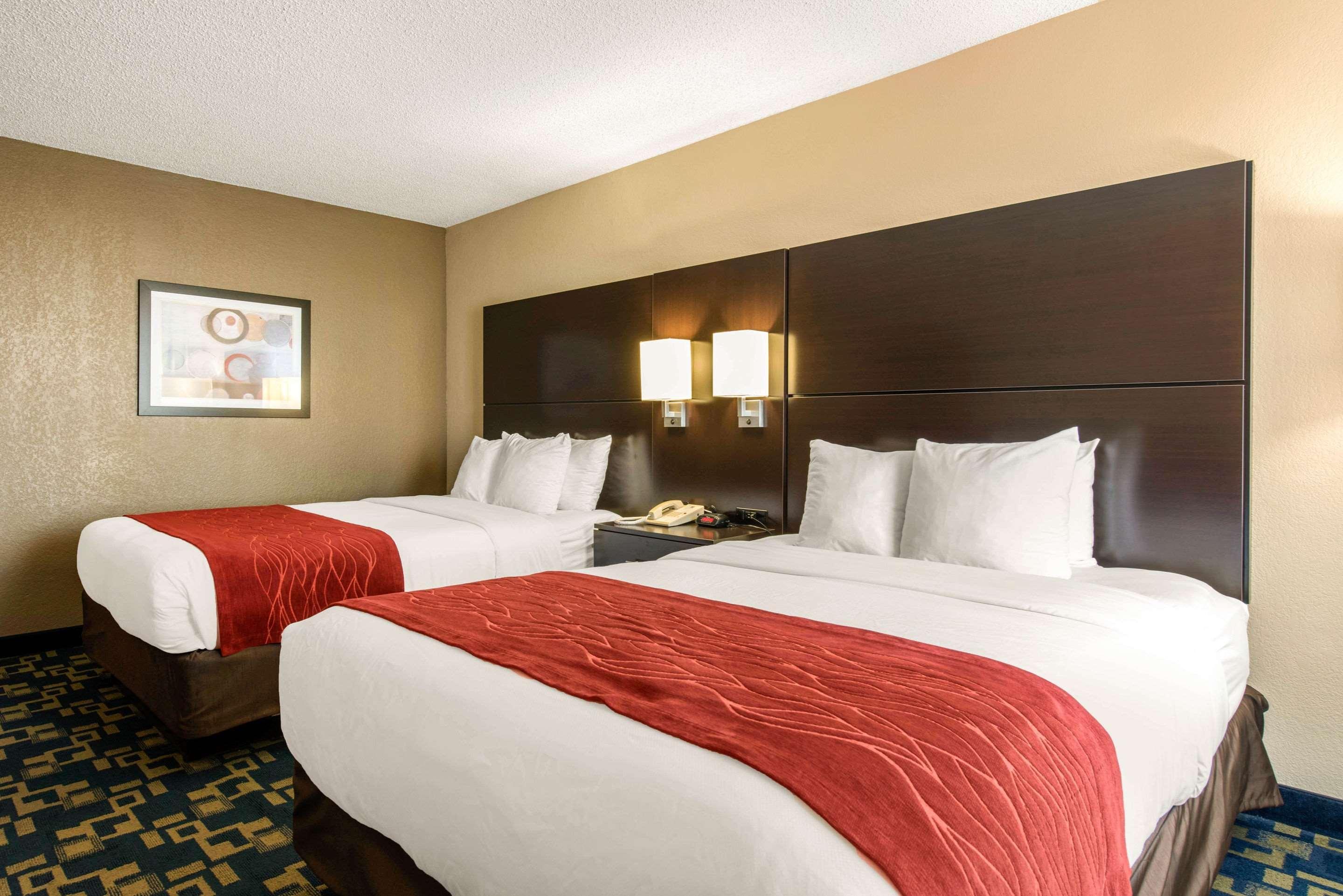 Comfort Inn & Suites Near Universal Orlando Resort-Convention Ctr Buitenkant foto