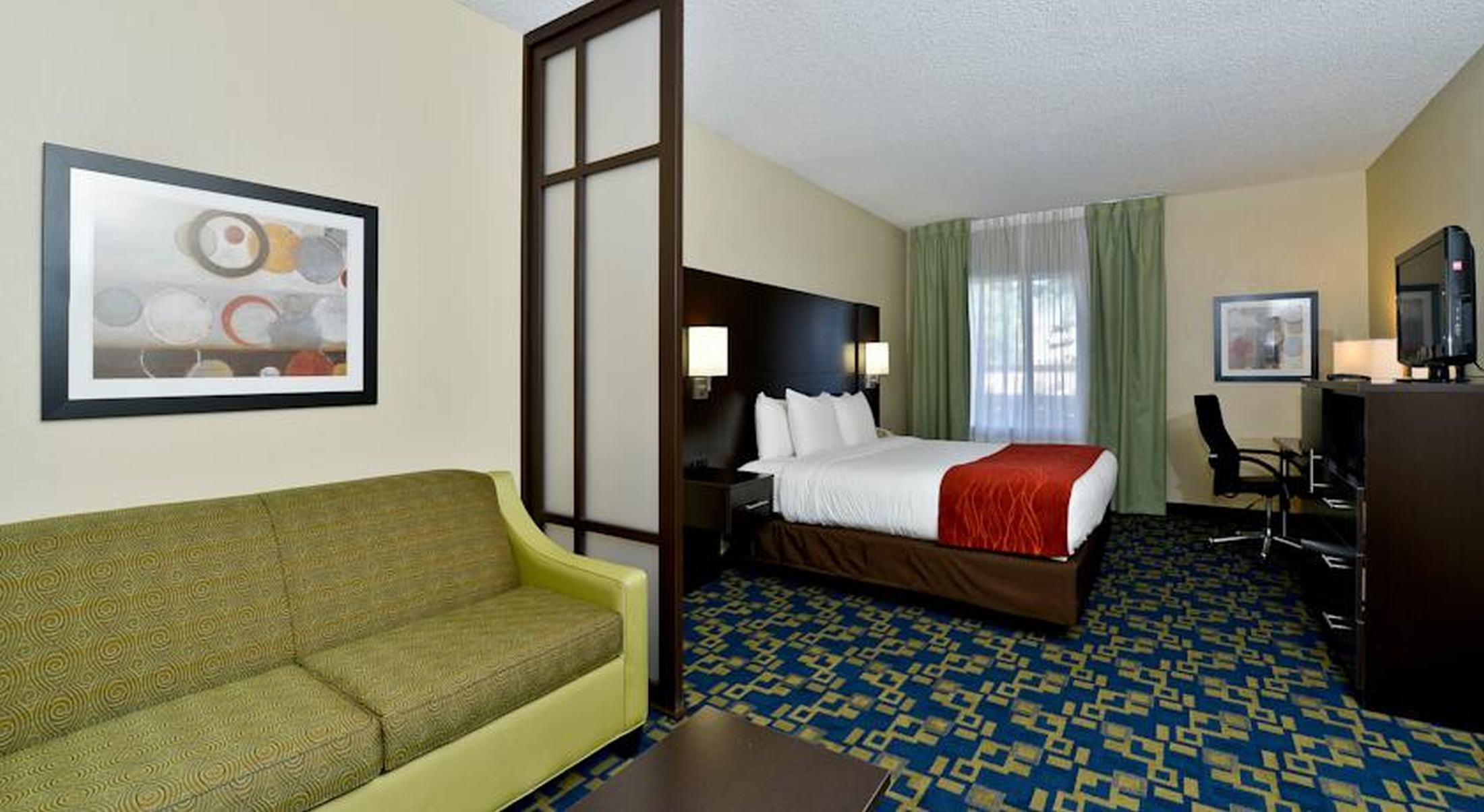 Comfort Inn & Suites Near Universal Orlando Resort-Convention Ctr Buitenkant foto