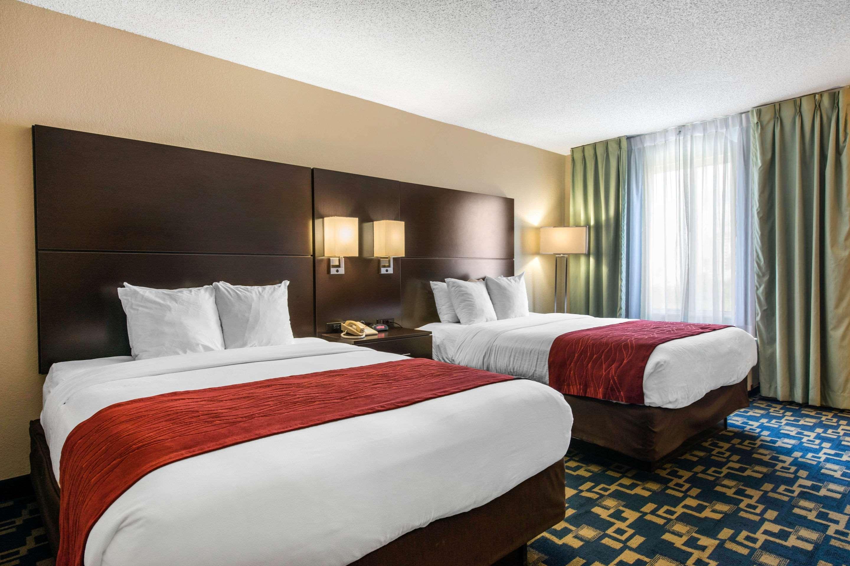 Comfort Inn & Suites Near Universal Orlando Resort-Convention Ctr Buitenkant foto